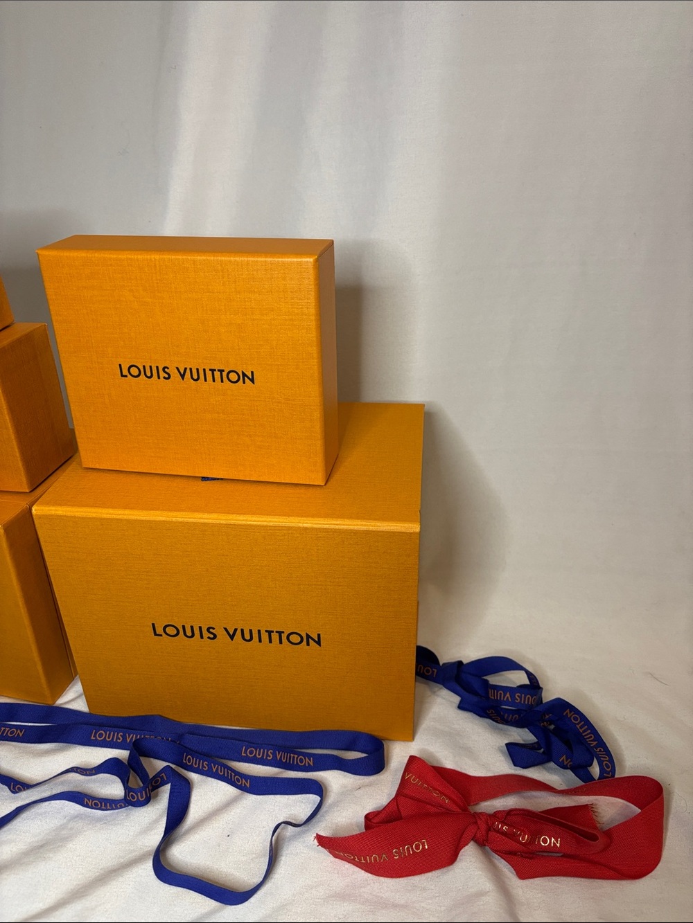 Louis Vuitton Gift Boxes and Ribbons Set of 5 Jewelry Accessories  BOX ONLY - Picture 4 of 8